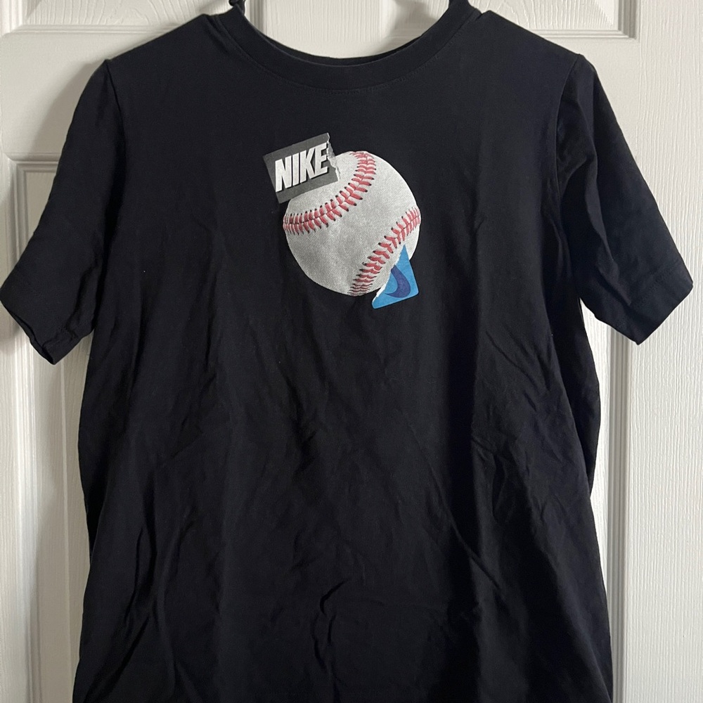 Nike Black Graphic Tee